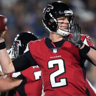 Halcones avanzan en Playoffs de la NFL