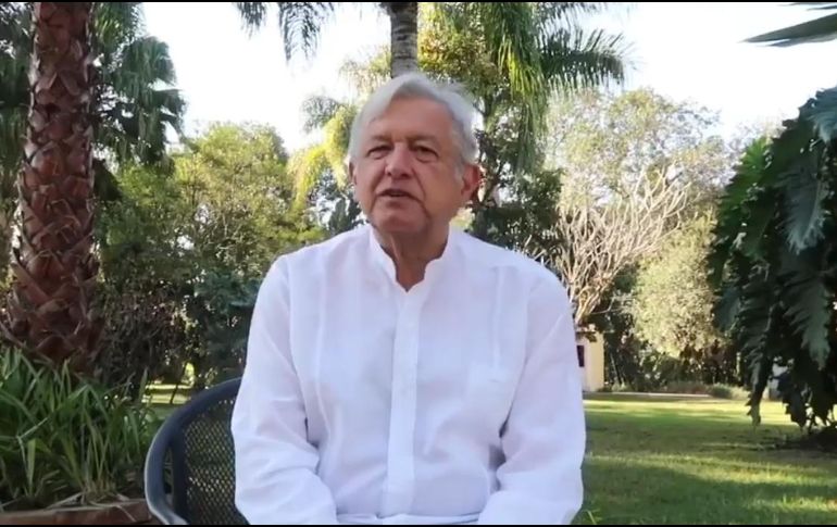López Obrador planteó que “el próximo presidente de México va a ganar menos de la mitad de lo que gana Peña Nieto”. FACEBOOK / Andres Manuel Lopez Obrador