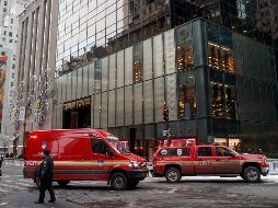 De acuerdo a los informes, el incendio ocurre en la torre de refrigeración en la azotea de la torre. AFP / D. Angerer