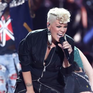Pink interpretará el himno nacional en el Super Bowl