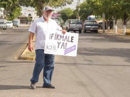 El diputado federal independiente con licencia indicó que continuará con la recaudación de firmas ciudadanas de Sinaloa, hasta que venza el plazo el 21 de enero. TWITTER / @ClouthierManuel