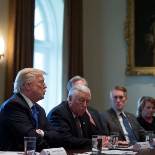 Proyecto para reemplazar DACA, "lleno de amor": Trump