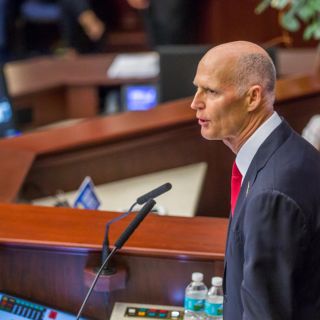 Trump elimina a Florida de plan petrolero tras rechazo de gobernador