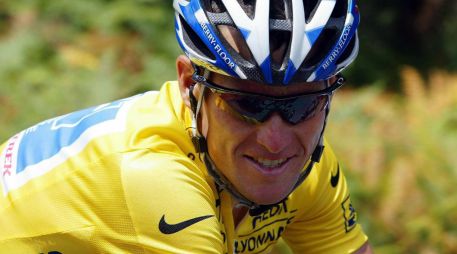 El estadounidense perdió por dopaje de EPO y testosterona los siete Tour de Francia que ganó entre 1999 y 2005; califica de ''broma'' las acusaciones. EFE /ARCHIVO