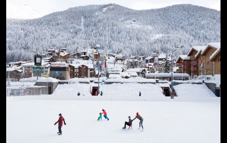La estación de esquí, una de las más exclusivas de Suiza, dispone de 13 mil 400 camas turísticas.