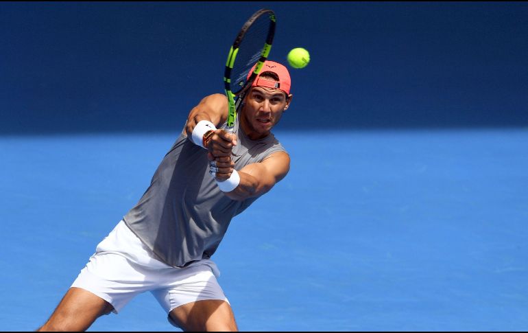 Nadal se perdió el inicio de la temporada en Brisbane, pero llega relajado a lo que será el primer Grand Slam que arranca el próximo 15 de enero. AFP / W. West