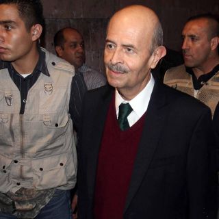 Oficializa Fausto Vallejo su renuncia al PRI