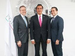 Elías Beltrán se reunió con el subprocurador asistente encargado de la División Criminal, John Cronan, y el subprocurador asistente del Área Internacional, Bruce Swartz. TWITTER / @AlbertoEBeltran