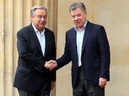 Antonio Guterres y Juan Manuel Santos durante su reunión. EFE/M. Dueñas