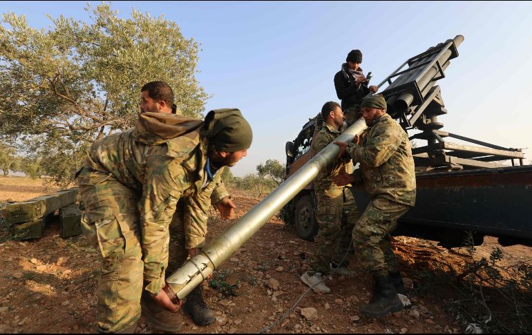 Los disparos fueron efectuados por piezas de artillería situadas en las localidades turcas de Hassa y Kirikhan, en Hatay. AFP/O. Haj Kadour