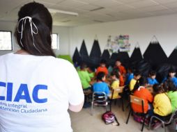 En los centros CIAC, jóvenes de las colonias Santa Cecilia, Miravalle y Oblatos comparten conocimientos con sus comunidades. ESPECIAL / Policía de Guadalajara