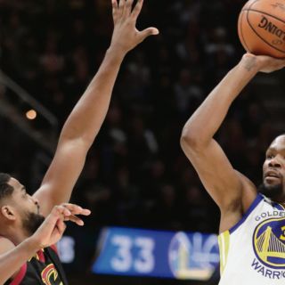 Los Warriors repiten la dosis a Cavaliers