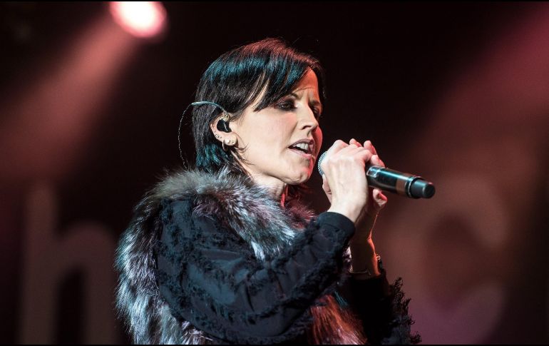 Imagen de archivo de Dolores O'Riordan durante una actuación del concierto en Breslavia, Polonia. EFE/M. Kulzynski