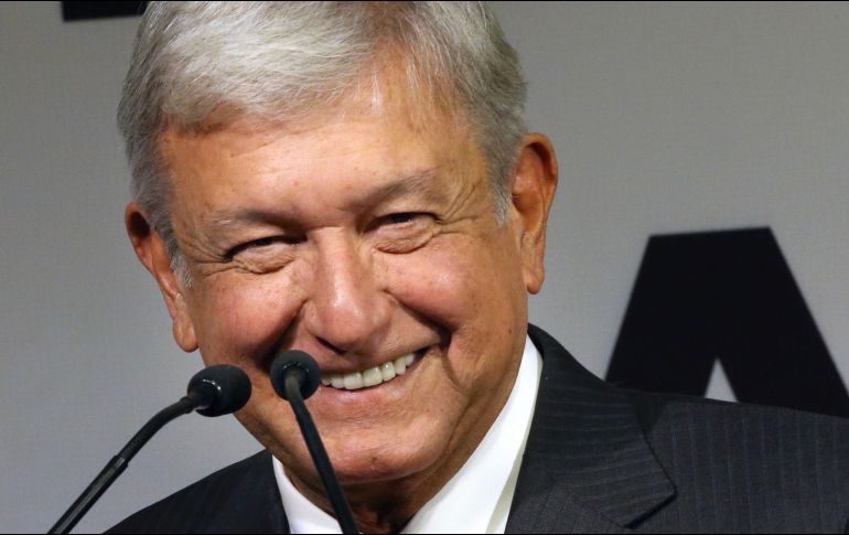 López Obrador consideró que Peña Nieto se ve mal mandando indirectas. AP/ ARCHIVO