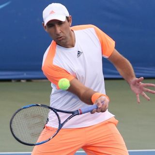 Tenista mexicano Santiago González, eliminado en dobles de Australia