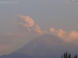 Hasta al momento el volcán se observa sin emisiones. TWITTER/@Popocatepetl_MX