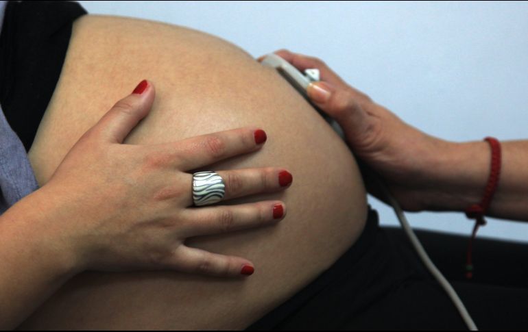 Se denomina sufrimiento fetal a las alteraciones en la circulación de oxígeno entre el bebé y la madre a través de la placenta. AFP/Archivo