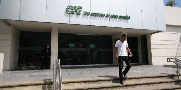 Comerciantes resienten aumentos en tarifas el&eacute;ctricas