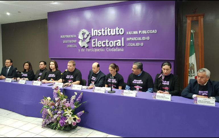 Consejeros afirman que intensificarán la campaña para promover el voto invitándolos a terminar el trámite. EL INFORMADOR / R. Rivas