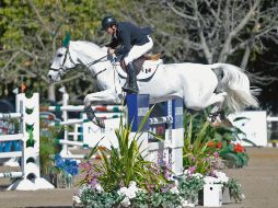 Destacado. El mexicano Arturo Parada, a lomos de “Cornet’s Dream”, tuvo una destacada actuación ayer en la prueba libre a 1.45 metros. EL INFORMADOR/F. Atilano