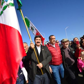 Inicia marcha de Corral hacia la Ciudad de México