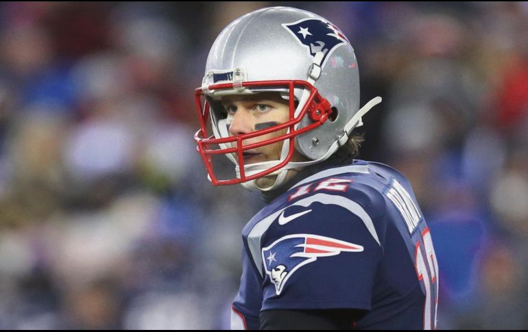 Tom Brady quiere llegar a su octavo Super Bowl y verá acción hoy a pesar de no haber entrenado en la semana.
