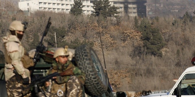 Los talibanes se atribuyen el ataque a un hotel de Kabul