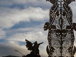 Los manifestantes buscan que les donen la escultura y hacer una imagen del mismo tamaño. EL INFORMADOR/M. Vargas