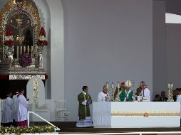 El Papa recordó que una sociedad que no logra aceptar a los que sufren y no es capaz de contribuir mediante la compasión a que el sufrimiento sea compartido, es una sociedad 