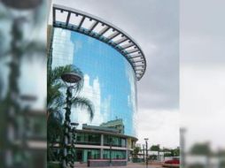 Debido a que la AEEPR está en bancarrota, un juez federal y el Congreso de la isla deberán aprobar la venta, señalaron economistas. ESPECIAL / www.aeepr.com