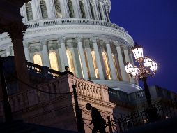 Los demócratas accedieron aprobar hoy en el Congreso fondos solo hasta el 8 de febrero a cambio de un acuerdo para regularizar a los “dreamers”. AFP / D. Angerer