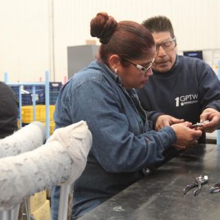 Jalisco, líder en empleos para personas con discapacidad y adultos mayores