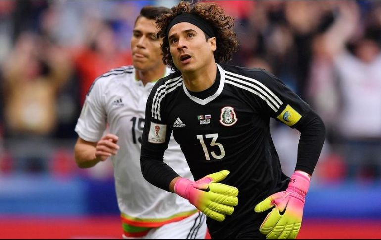 Ochoa es uno de los porteros que Juan Carlos Osorio podría llamar a la Selección mexicana para el Mundial de 2018. AFP/ARCHIVO