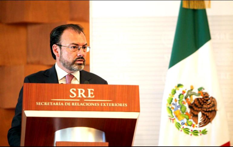 El canciller señaló en un “tuit” que pese a la decisión, México continuará con los esfuerzos diplomáticos para que se restaure la democracia en ese país. NTX / ARCHIVO