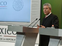 David Penchyna, director general del Infonavit estimó que devolverán 2 mil 600 millones a cerca de 80 mil familias. NOTIMEX/Presidencia