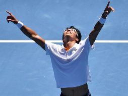 El tenista asiático celebra su triunfo al finalizar el encuentro. AFP/S. Khan