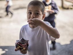 Recomiendan reducir el uso de la sal paulatinamente y no incluir en la dieta productos como papas fritas, pastas preparadas, embutidos o enlatados. EL INFORMADOR / ARCHIVO