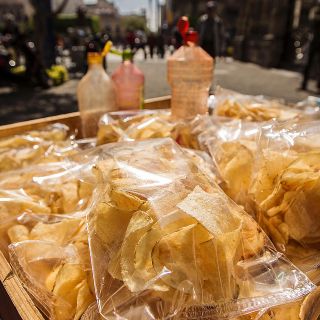 Tabasco busca prohibir venta de alimentos "chatarra" a niños