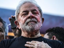 La decisión podría evitar que el ex mandatario se postule por tercera ocasión a la presidencia, pesar de encabezar las encuestas. EFE / M. Chello