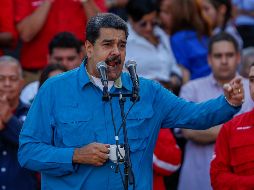 El mandatario prometió llegar a cinco millones de viviendas construidas, así como mejorar las inversiones en la economía y las obras públicas. EFE/ C. Hernández