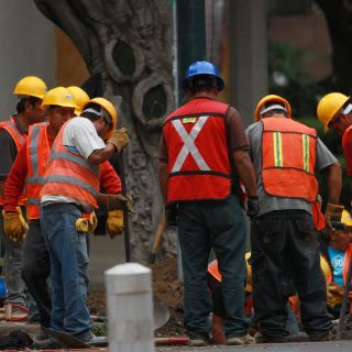 Piden congresistas de EU incluir en TLCAN alza de salarios en México