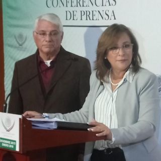 Acusan de plagio a Meade por iniciativa sobre extinción de dominio