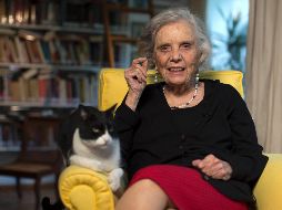 Poniatowska urgió darles a las mujeres las mismas oportunidades que a los hombres. NTX/ ARCHIVO