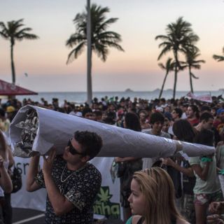 Sugerencia de De la Madrid sobre cannabis divide opiniones