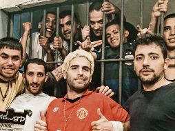 Furtado, de cabello rubio y playera roja, encontró una historia retadora. ESPECIAL