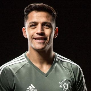 Alexis Sánchez debutará con el ManU en la Copa inglesa