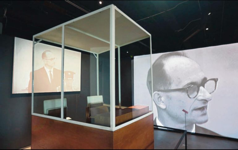 Cabina donde fue enjuiciado Eichmann en la Casa de los Combatientes del Holocausto, en el norte de Israel. ESPECIAL