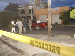 Testigos y fuentes policiacas señalan que en el lugar murió un músico del bar identificado como José Ignacio 