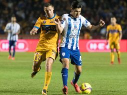 Acción del partido entre Tigres y Pachuca en el estadio Universitario. Mexsport/T.García
