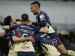 Jugadores del América celebran un gol durante el juego correspondiente a la jornada 4 del Clausura 2018. EFE / J. Méndez